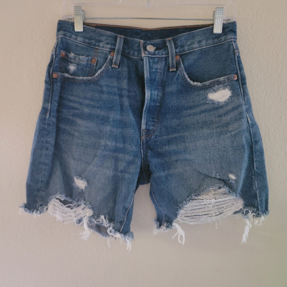 Levi's 501 Mid Length Button Fly Jean Shorts Size 27